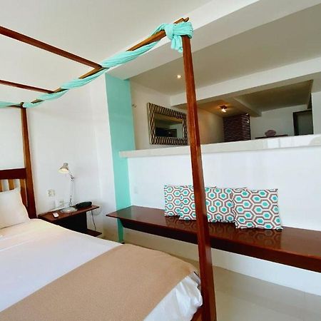 Rocamar Hotel Isla Mujeres Exteriör bild
